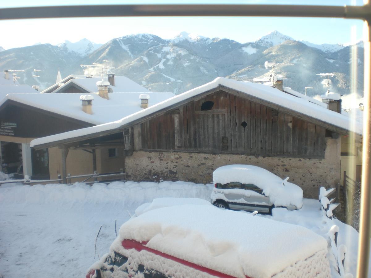 Albergo Pensione Serenetta 瓦雷那 外观 照片